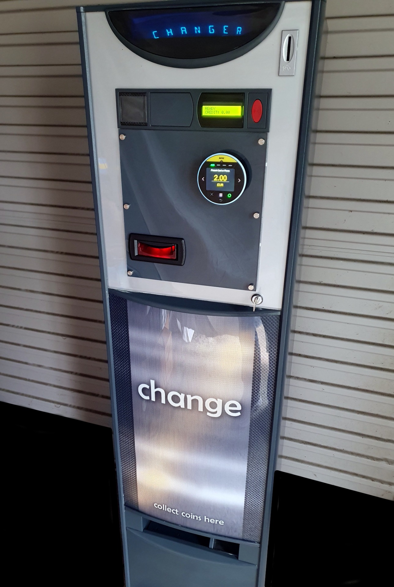Coin Changer model 4 floorstanding